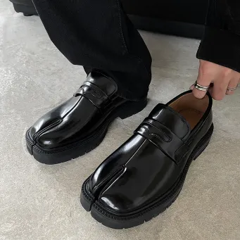 Casual Shoes for Men