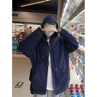 Hoodies & Sweatshirts