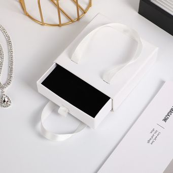 Jewellery Packaging & Display