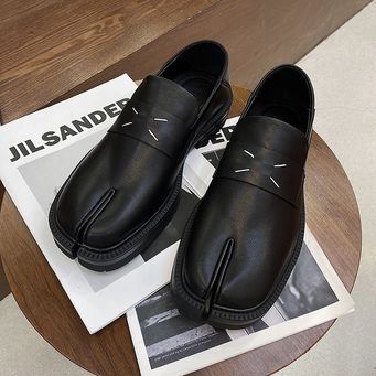 Casual Shoes for Men