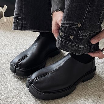 Casual Shoes for Men