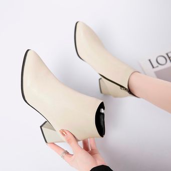 Women's Shoes