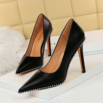 Women's Shoes