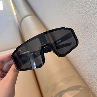 Eyewear & Accessories