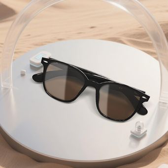 Smart Gadgets & IoT Devices