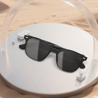 Smart Gadgets & IoT Devices