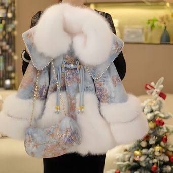 Men&rsquo;s / Women&rsquo;s / Kids' Clothing
