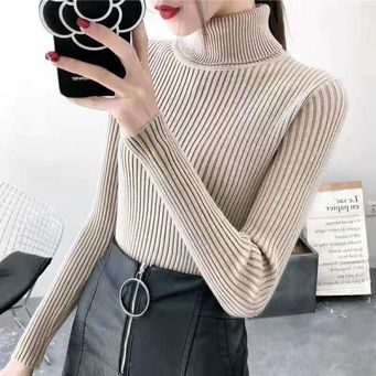 Sweaters & Sweatshirts