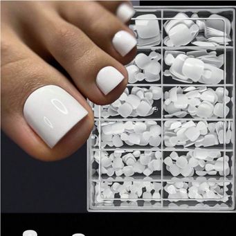 Nails & Manicure