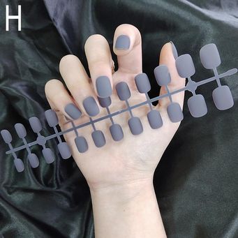 Nails & Manicure