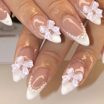Nails & Manicure