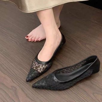 Women's Shoes