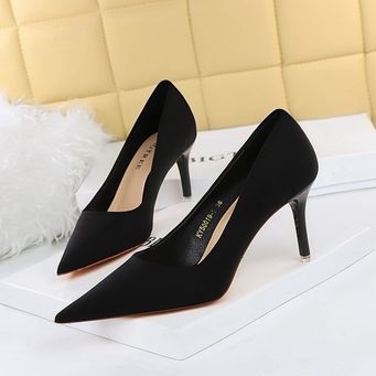 Women's Shoes