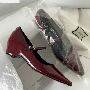 Women's Shoes