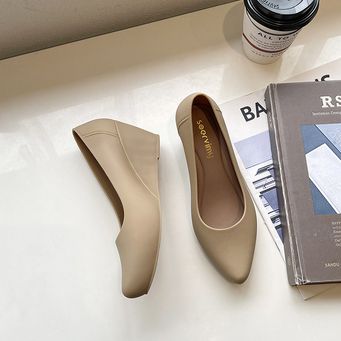 Women's Shoes