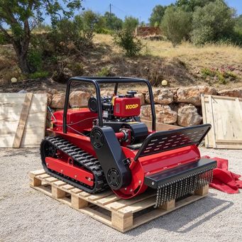Agricultural Machinery & Equipment