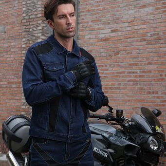 Man Gloves & Mittens