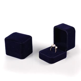 Clothing & Wardrobe Storage