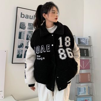 Sweaters & Sweatshirts