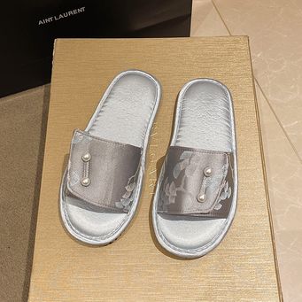 Woman Slippers