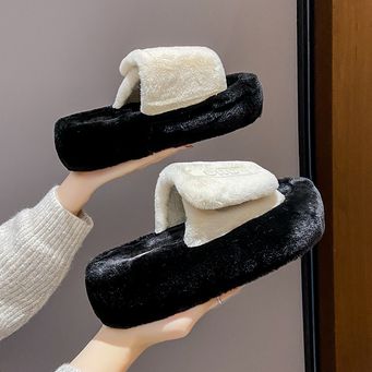 Woman Slippers