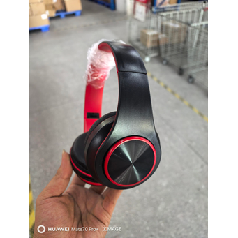 Earphones & Headphones
