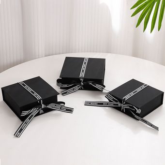 Jewellery Packaging & Display