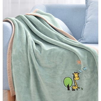 Pet Blankets & Quilts