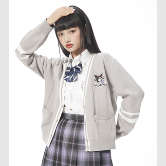 Sweaters & Sweatshirts