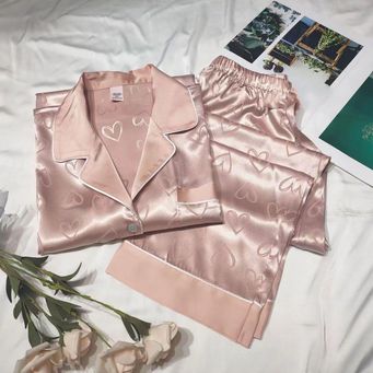 Women's Sleep & Lounge