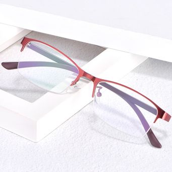 Eyewear & Accessories