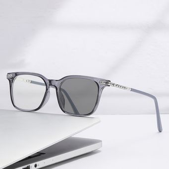 Eyewear & Accessories