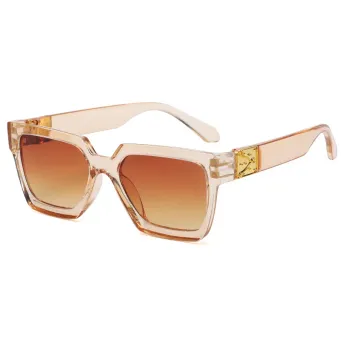 Eyewear & Accessories