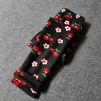 Men&rsquo;s / Women&rsquo;s / Kids' Clothing