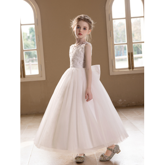 Men&rsquo;s / Women&rsquo;s / Kids' Clothing