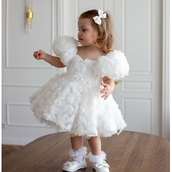 Men&rsquo;s / Women&rsquo;s / Kids' Clothing