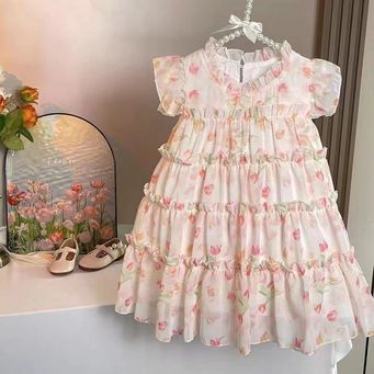 Men&rsquo;s / Women&rsquo;s / Kids' Clothing