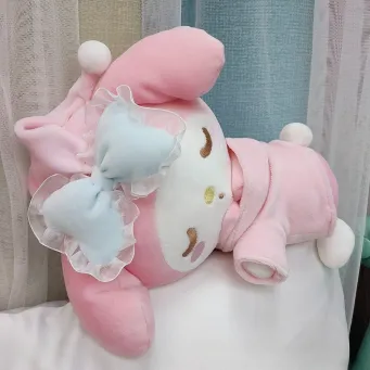 Stuffed Animals & Plush