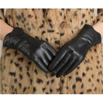 Woman Gloves & Mittens