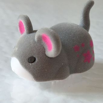 Pet & Veterinary Supplies