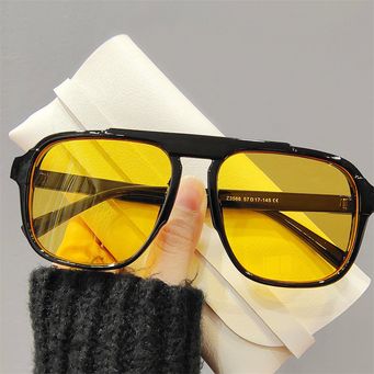 Eyewear & Accessories