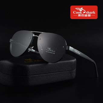 Eyewear & Accessories