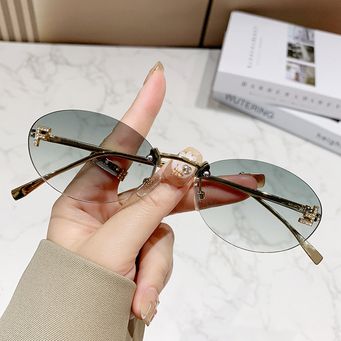 Eyewear & Accessories