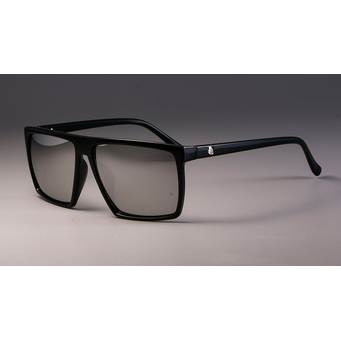 Eyewear & Accessories