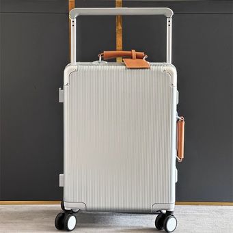 Luggage, Bags & Accessories 